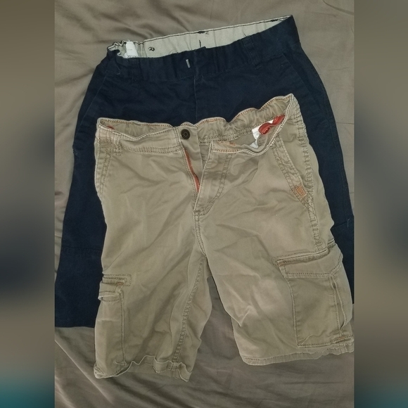 Boys Short Bundle. Size 12. Navy Polo and Khaki Wrangler Cargo. - Picture 1 of 2